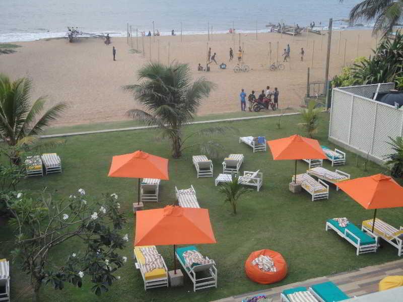 Hotel J Negombo Exterior photo