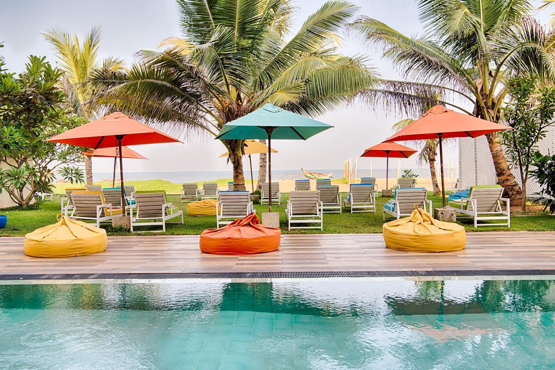 Hotel J Negombo Exterior photo