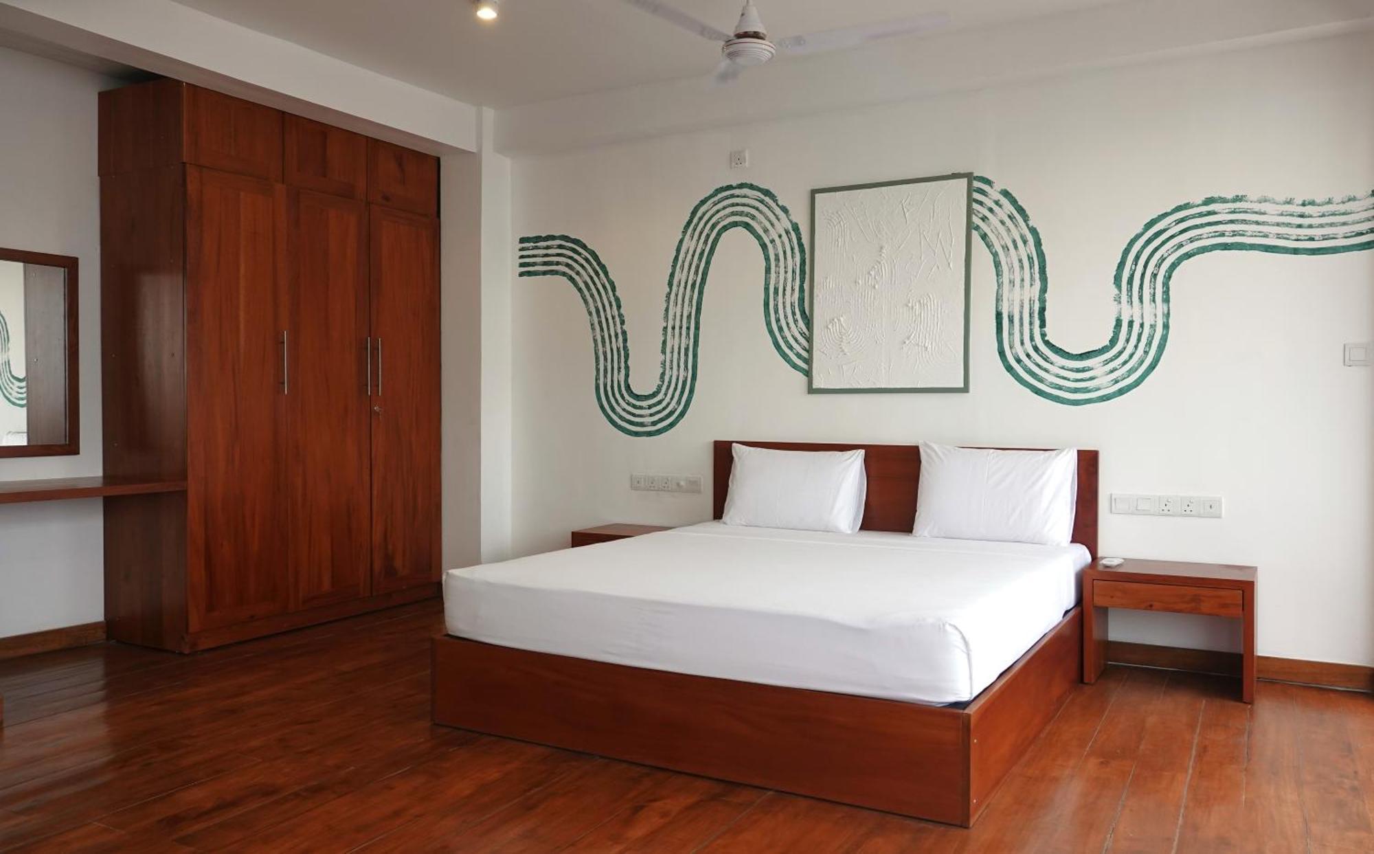 Hotel J Negombo Exterior photo