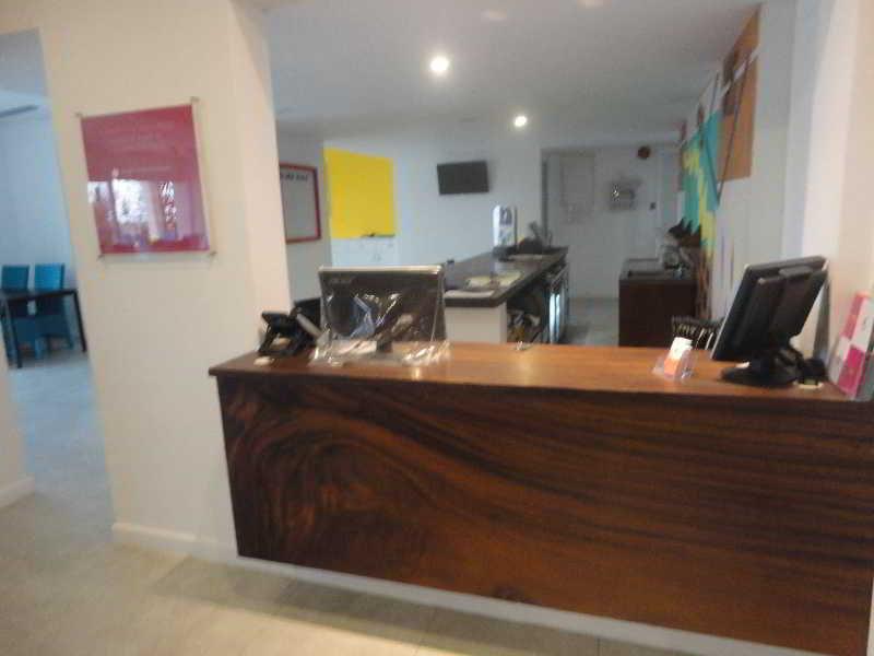 Hotel J Negombo Exterior photo